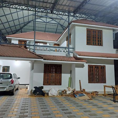Water Gate Tourist Home And Resorts Mundrothuruth Exterior foto